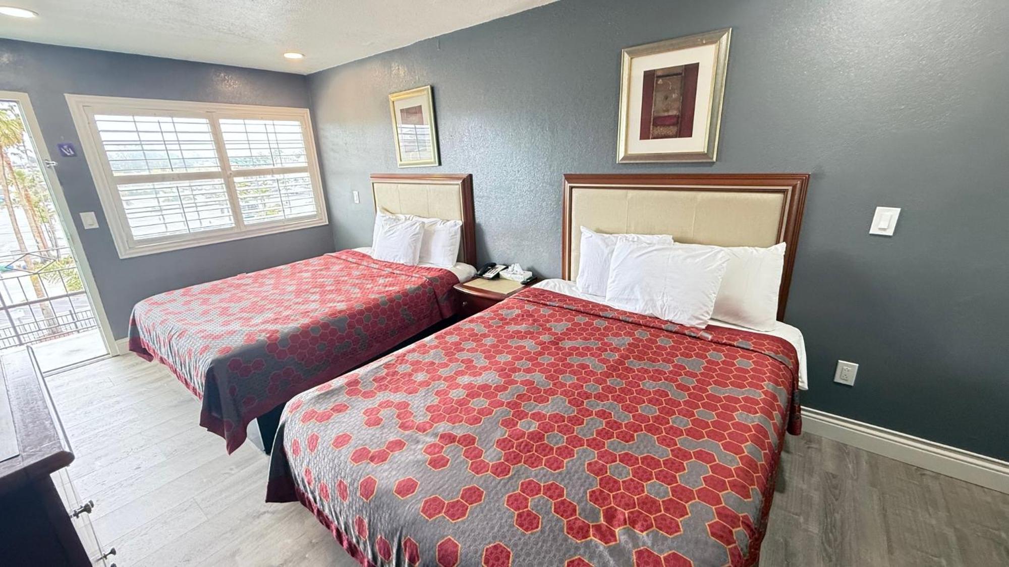 Fireside Inn By The Beach Boardwalk & Bowling Σάντα Κρουζ Εξωτερικό φωτογραφία