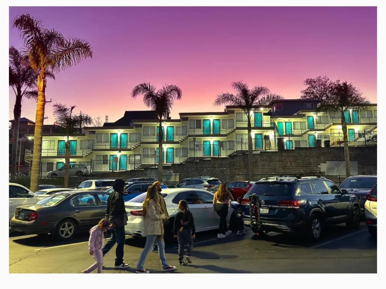 Fireside Inn By The Beach Boardwalk & Bowling Σάντα Κρουζ Εξωτερικό φωτογραφία
